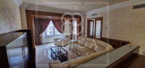 Atica Barcelona: Venta de Piso de 220 m2 en finca regia con portero, junto al Paseo de Gracia